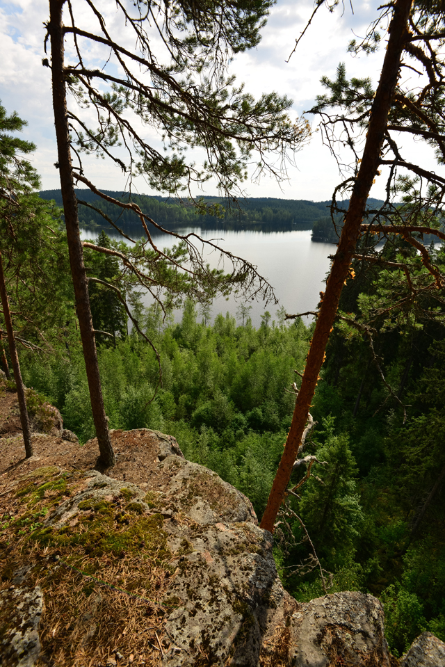 Kuva: Kuhmoisten Päijälän linnavuori on ollut käytössä rautakauden lopulla ja keskiajan alussa, n. 1000-1200-luvuilla. Vesa Laulumaa 2014