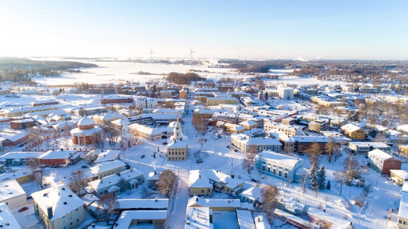 Kuva: Haminan kaupunkia kuvattuna koillisesta, Bastionin yläpuolelta. Vesa Laulumaa 24.1.2019