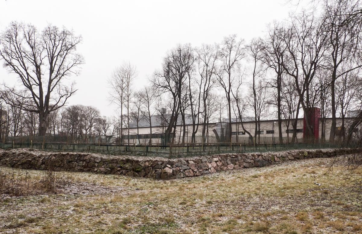 Kuva: Albergan kartanon vanha paikka ja 1750-luvulla rakennetun puiston kivisiä, monumentaalisia puutarhaterasseja Espoossa. Helena Ranta 2017